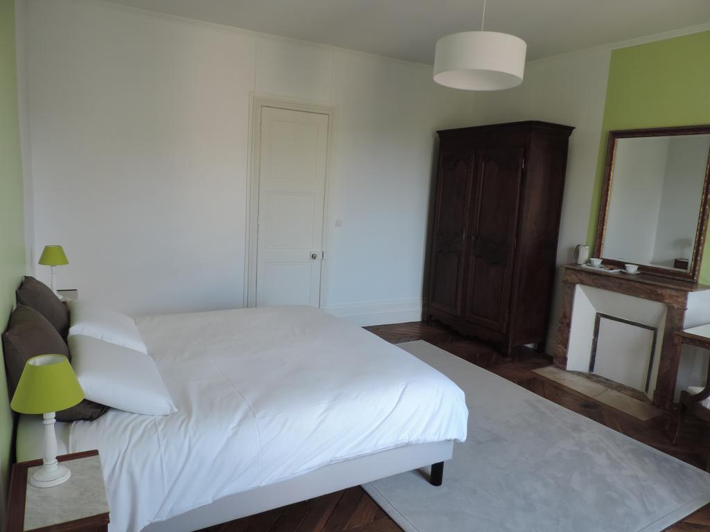 Cedre Et Charme Bed & Breakfast Saint-Branchs Ruang foto