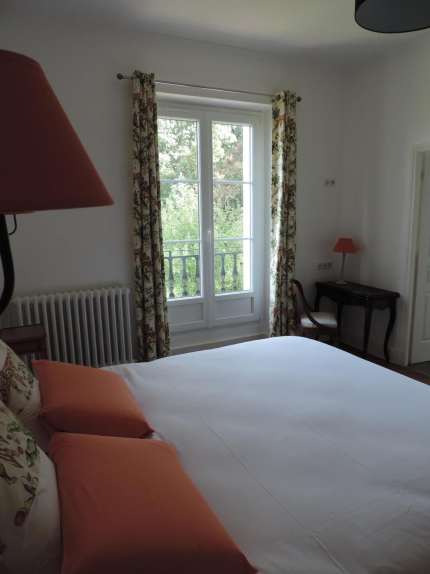 Cedre Et Charme Bed & Breakfast Saint-Branchs Bagian luar foto