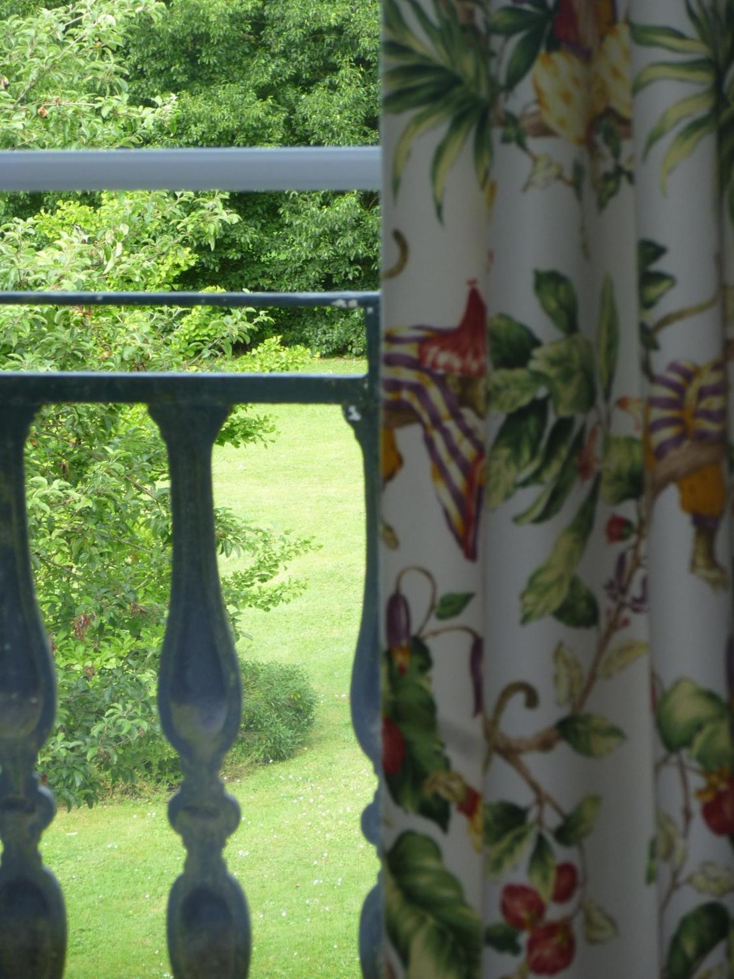 Cedre Et Charme Bed & Breakfast Saint-Branchs Bagian luar foto