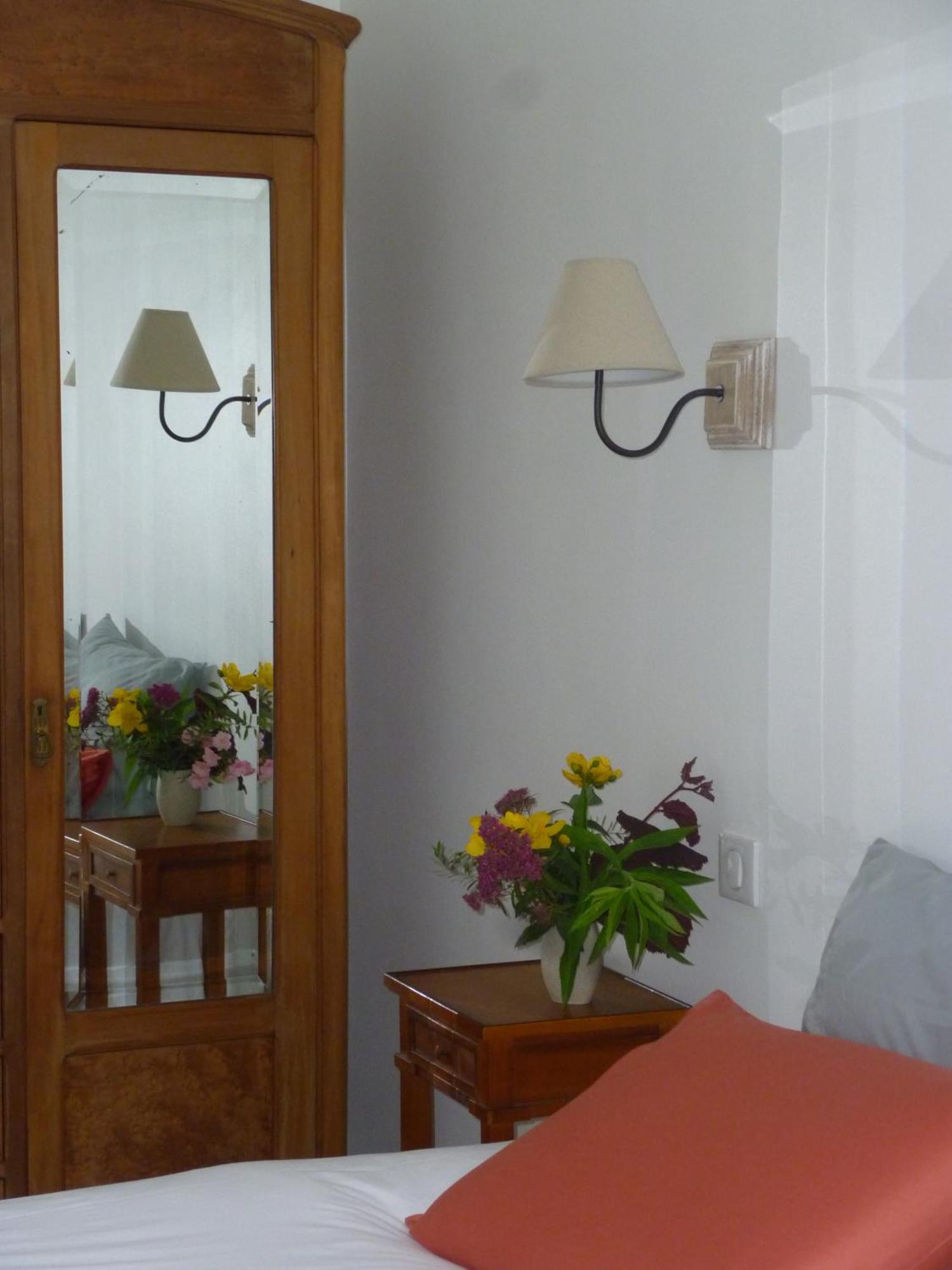 Cedre Et Charme Bed & Breakfast Saint-Branchs Bagian luar foto