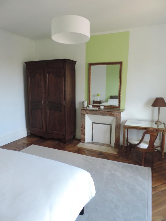 Cedre Et Charme Bed & Breakfast Saint-Branchs Bagian luar foto