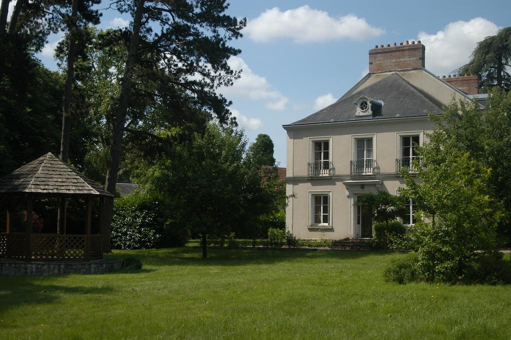 Cedre Et Charme Bed & Breakfast Saint-Branchs Bagian luar foto