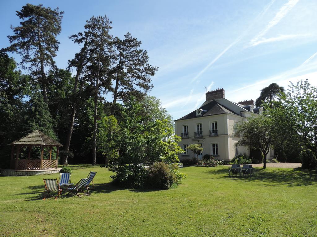 Cedre Et Charme Bed & Breakfast Saint-Branchs Bagian luar foto
